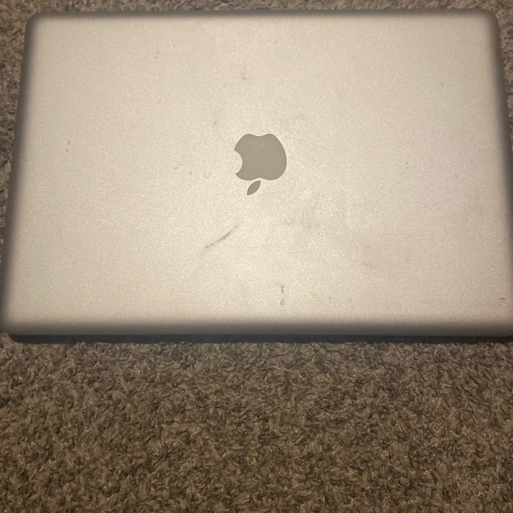 MacBook Pro 2011, everything works fine. Fans needs replacing